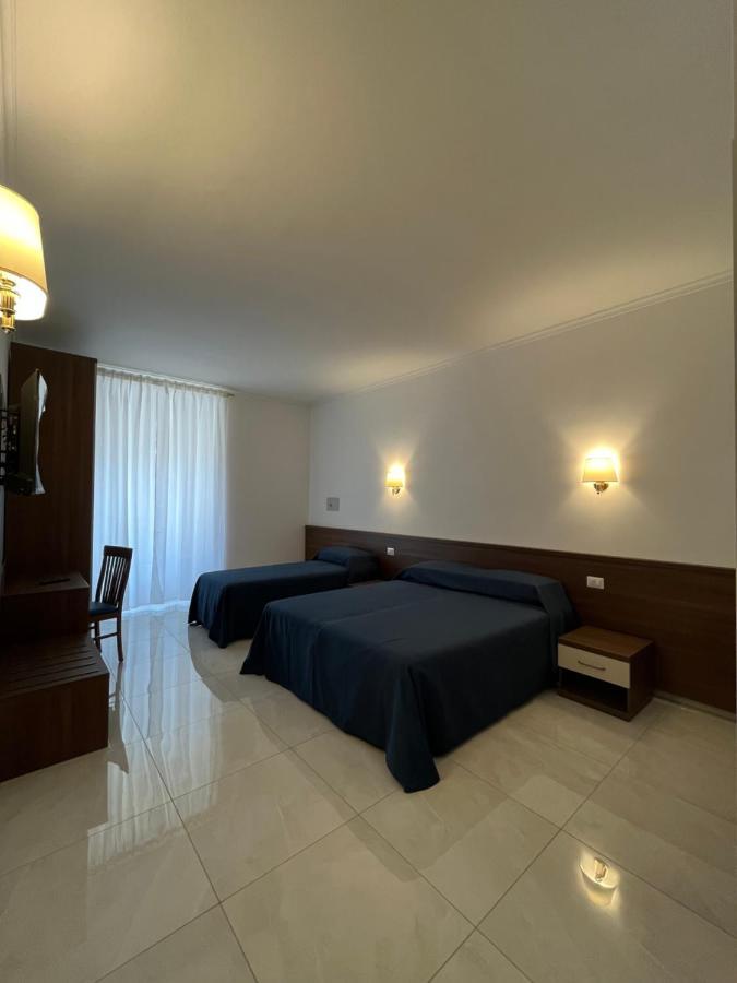 Giovanni Guest House Рим Екстериор снимка