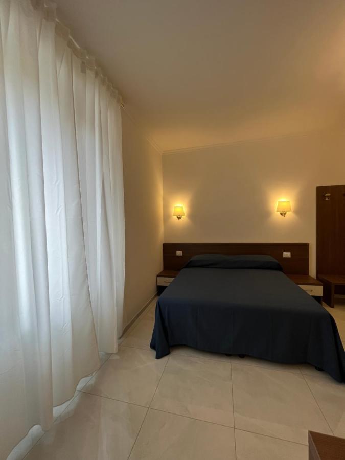 Giovanni Guest House Рим Екстериор снимка