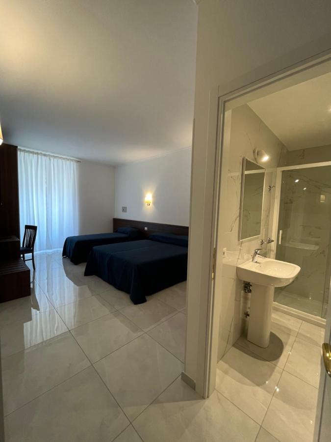 Giovanni Guest House Рим Екстериор снимка