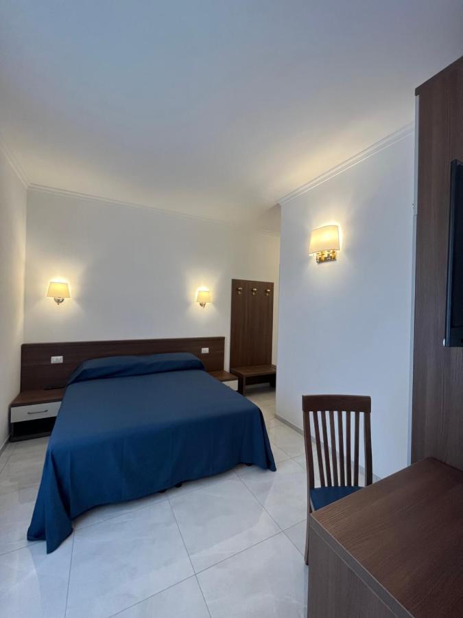 Giovanni Guest House Рим Екстериор снимка