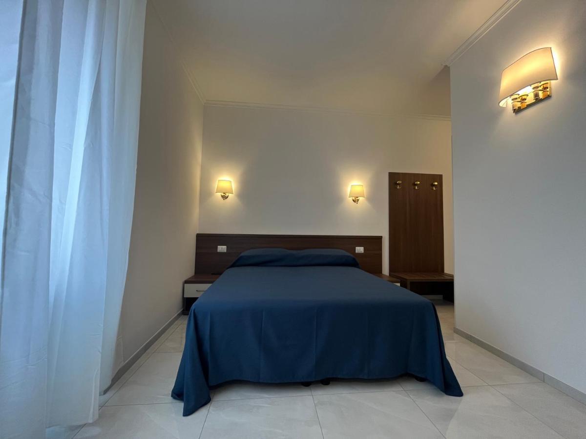 Giovanni Guest House Рим Екстериор снимка